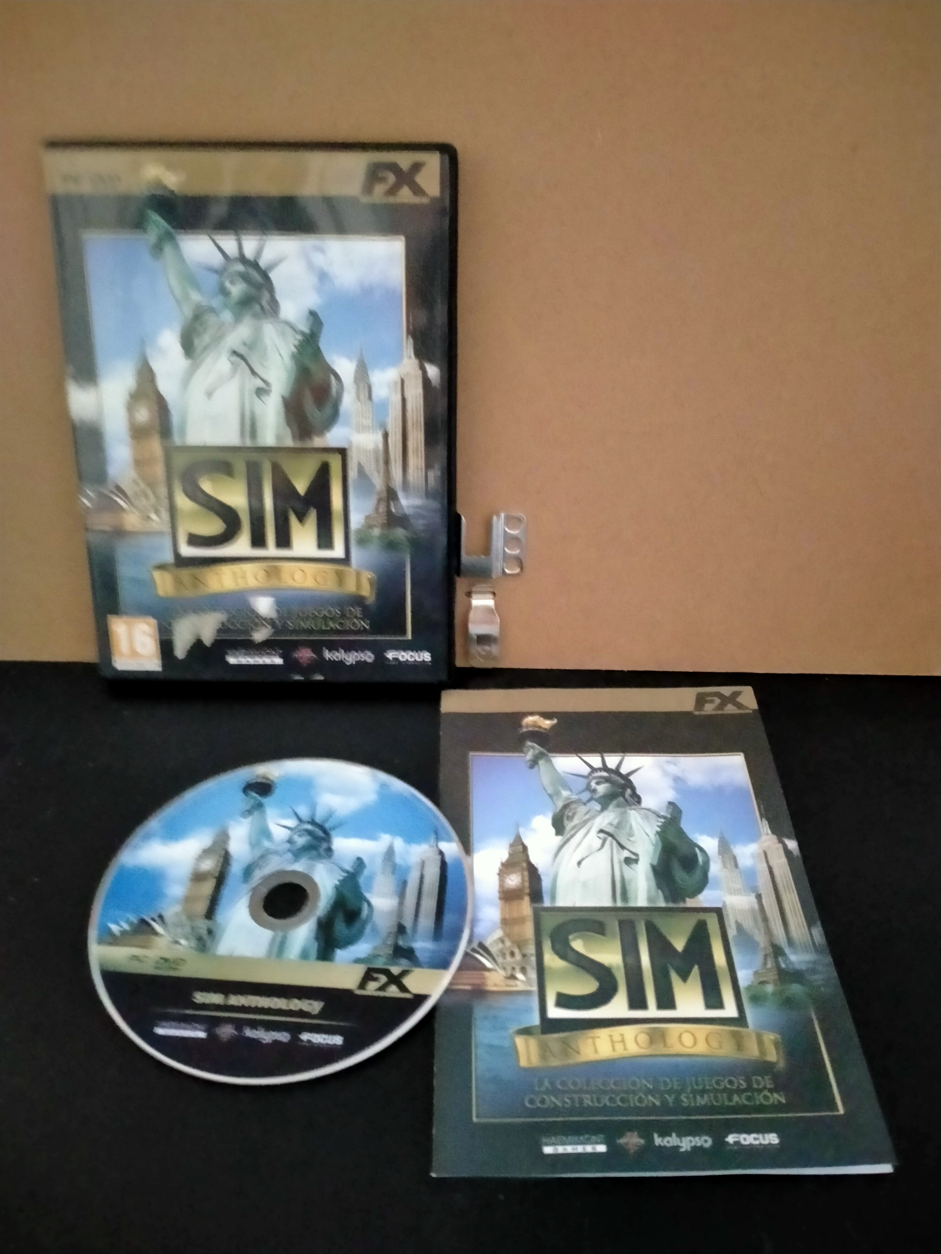 Edición física de Sim Anthology