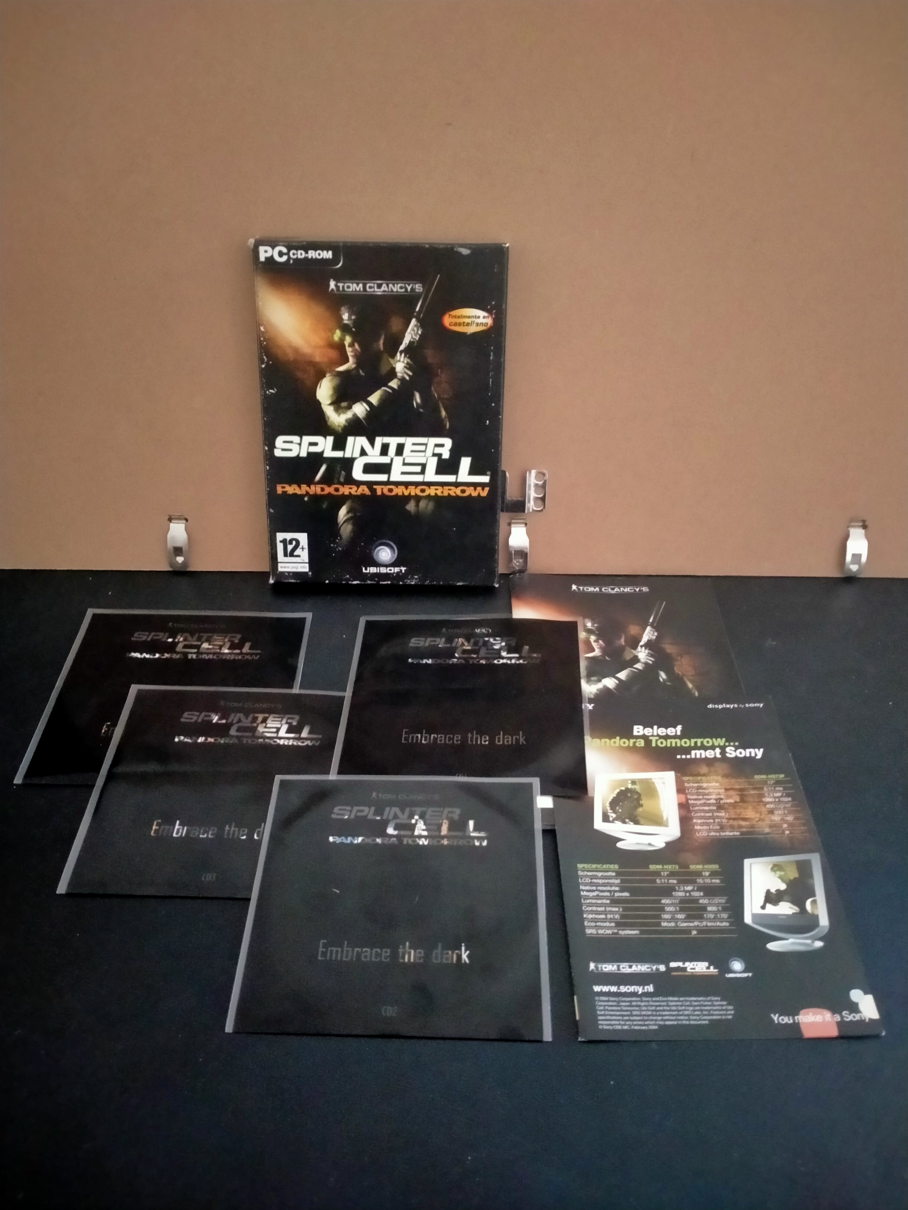 Edición física de Tom Clancy's Splinter Cell: Pandora Tomorrow