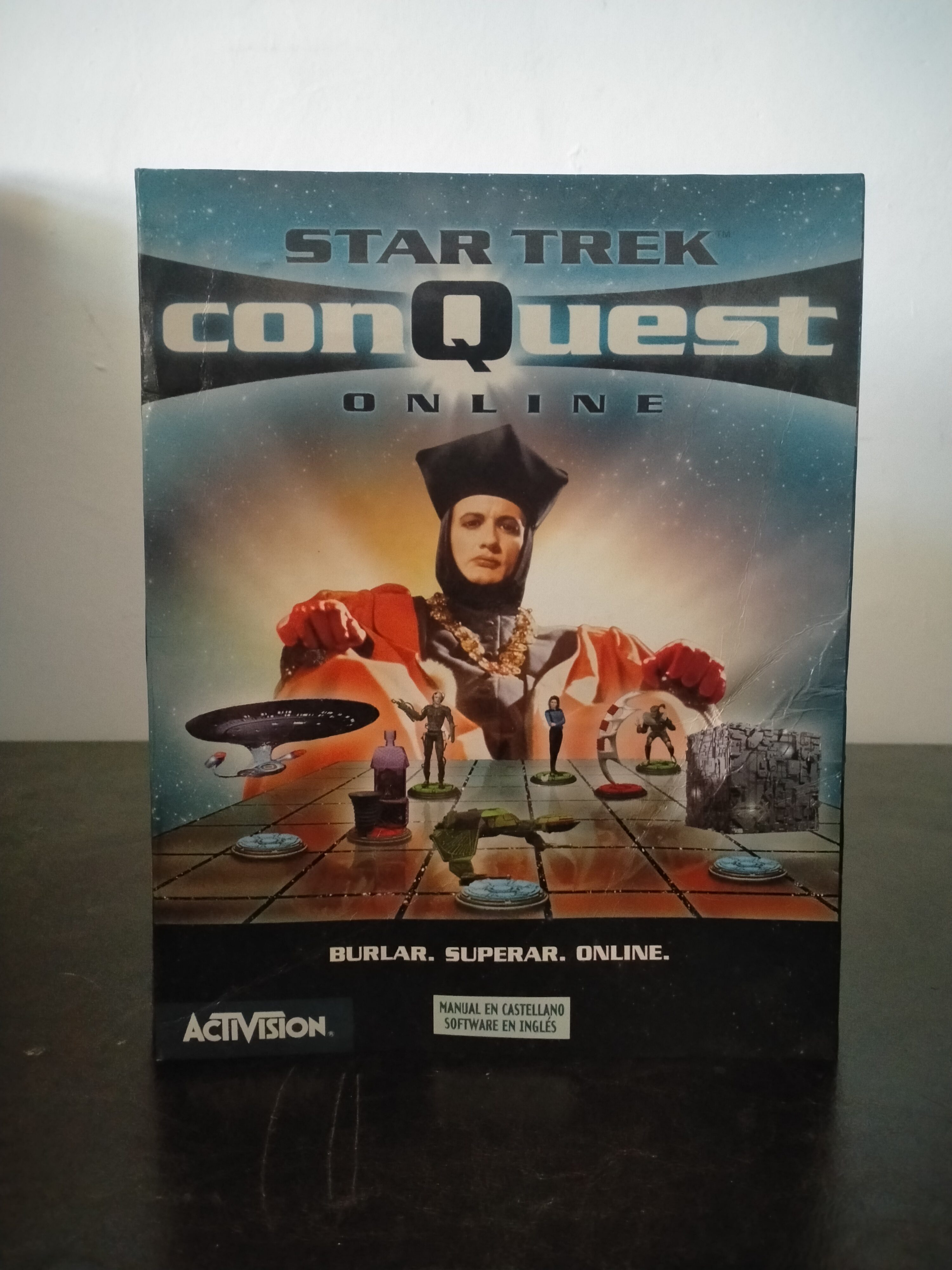 Edición física de Star Trek: ConQuest Online, formato Big Box, para Windows 95, Windows 98