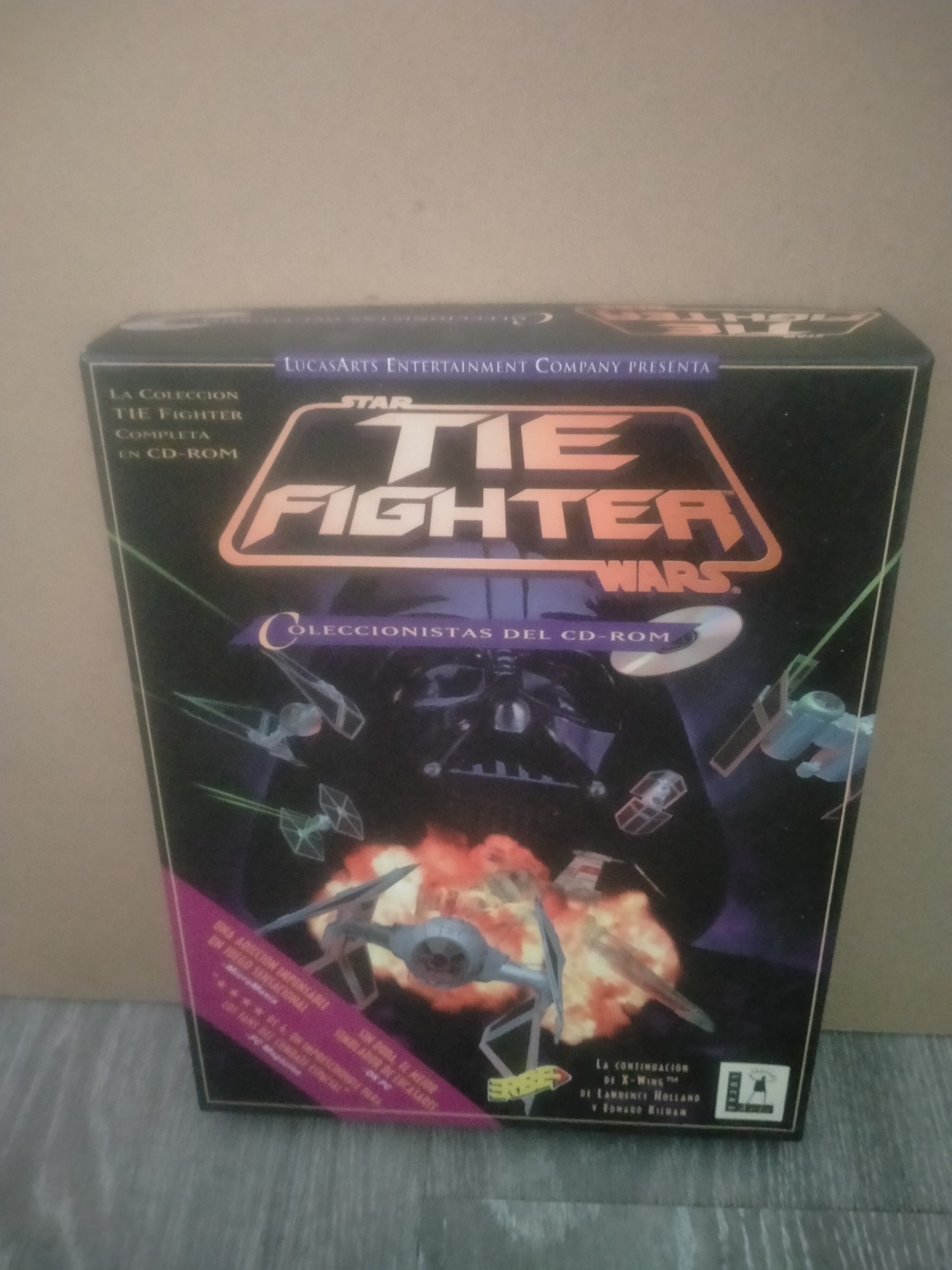 Edición física de Star Wars: TIE Fighter - Coleccionistas del CD-ROM