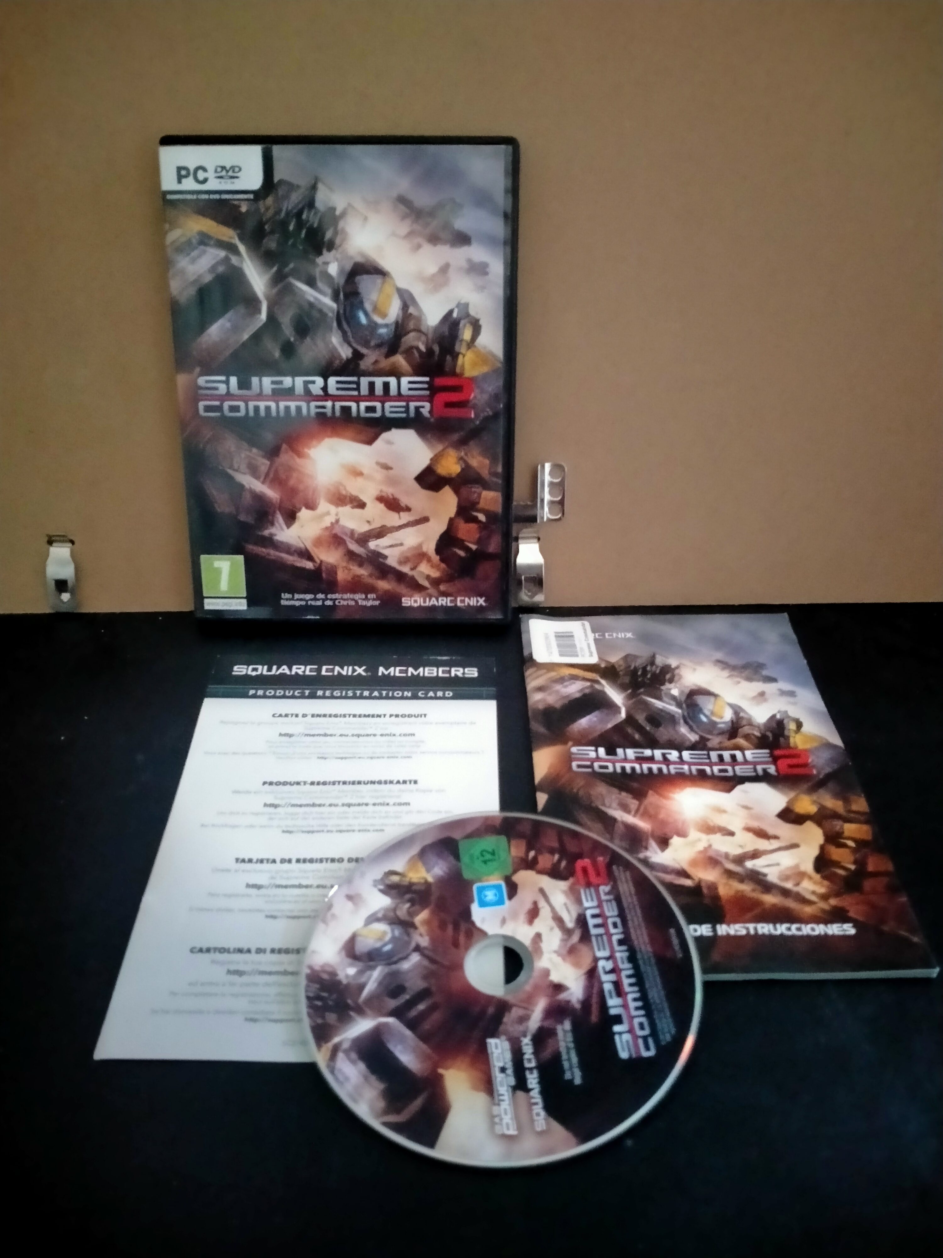 Edición física de Supreme Commander 2