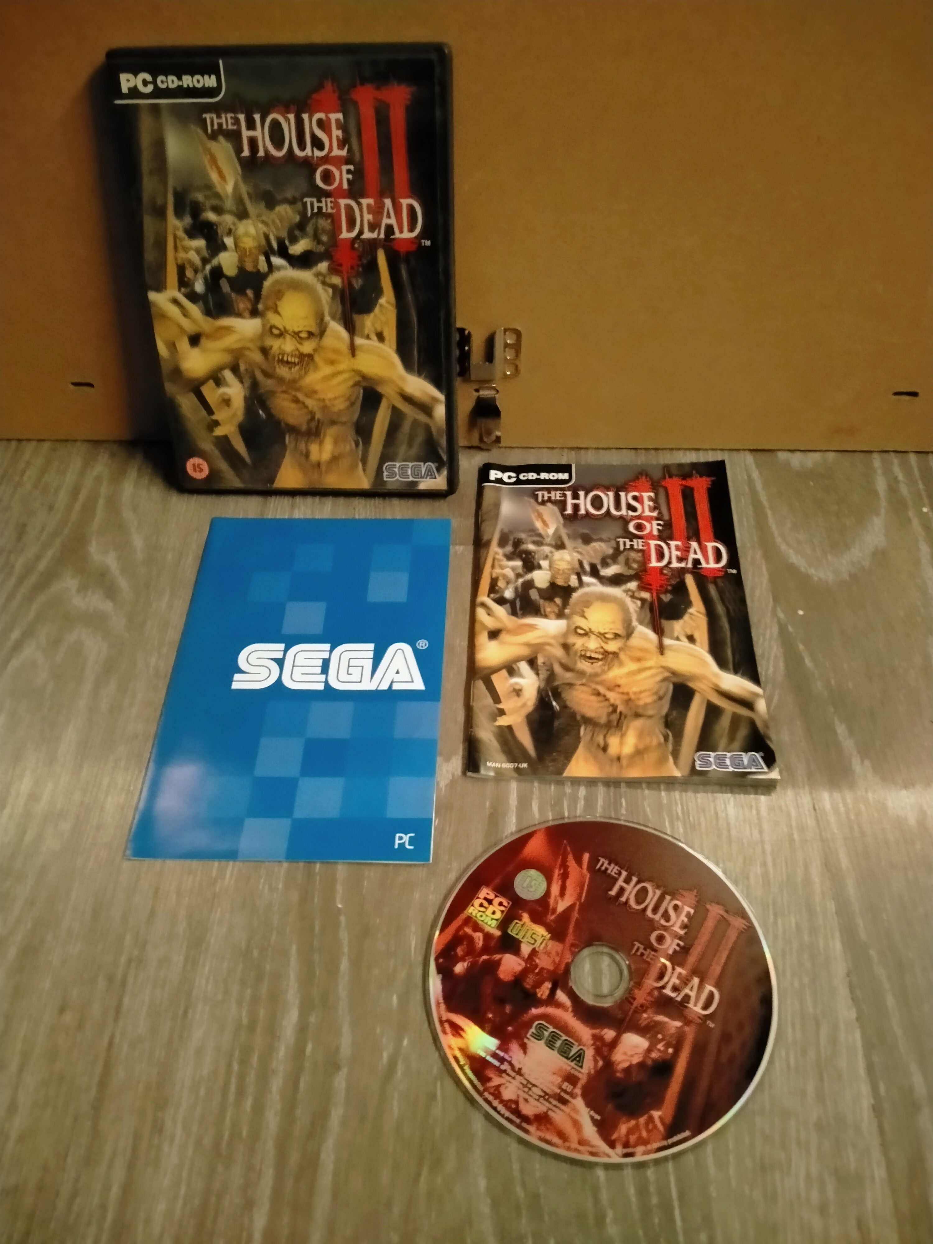 Edición física de The House of the Dead II