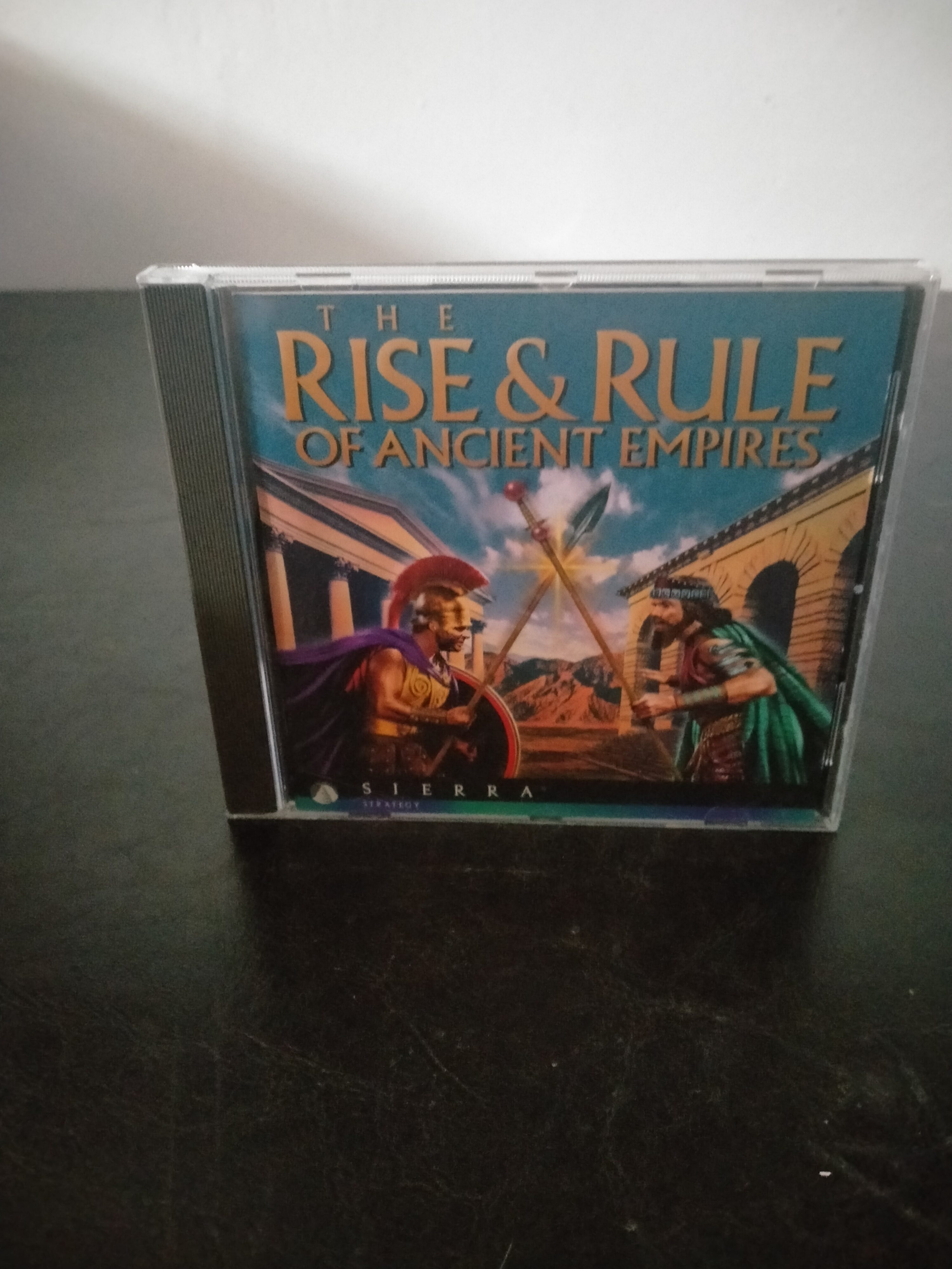 Portada de The Rise & Rule of Ancient Empires, formato Jewel Case, para Win3.x, Windows 95