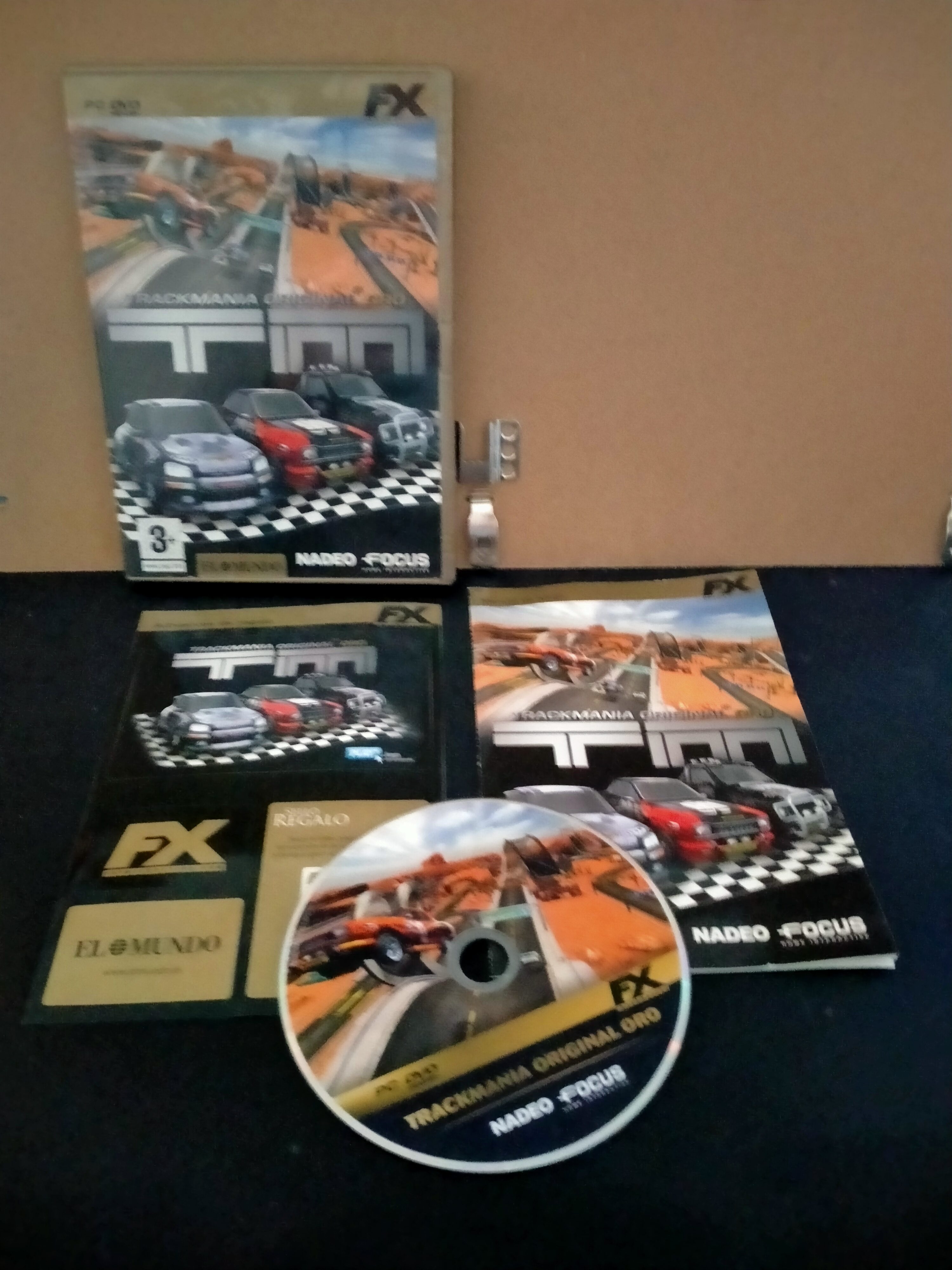 Edición física de TrackMania Original Oro