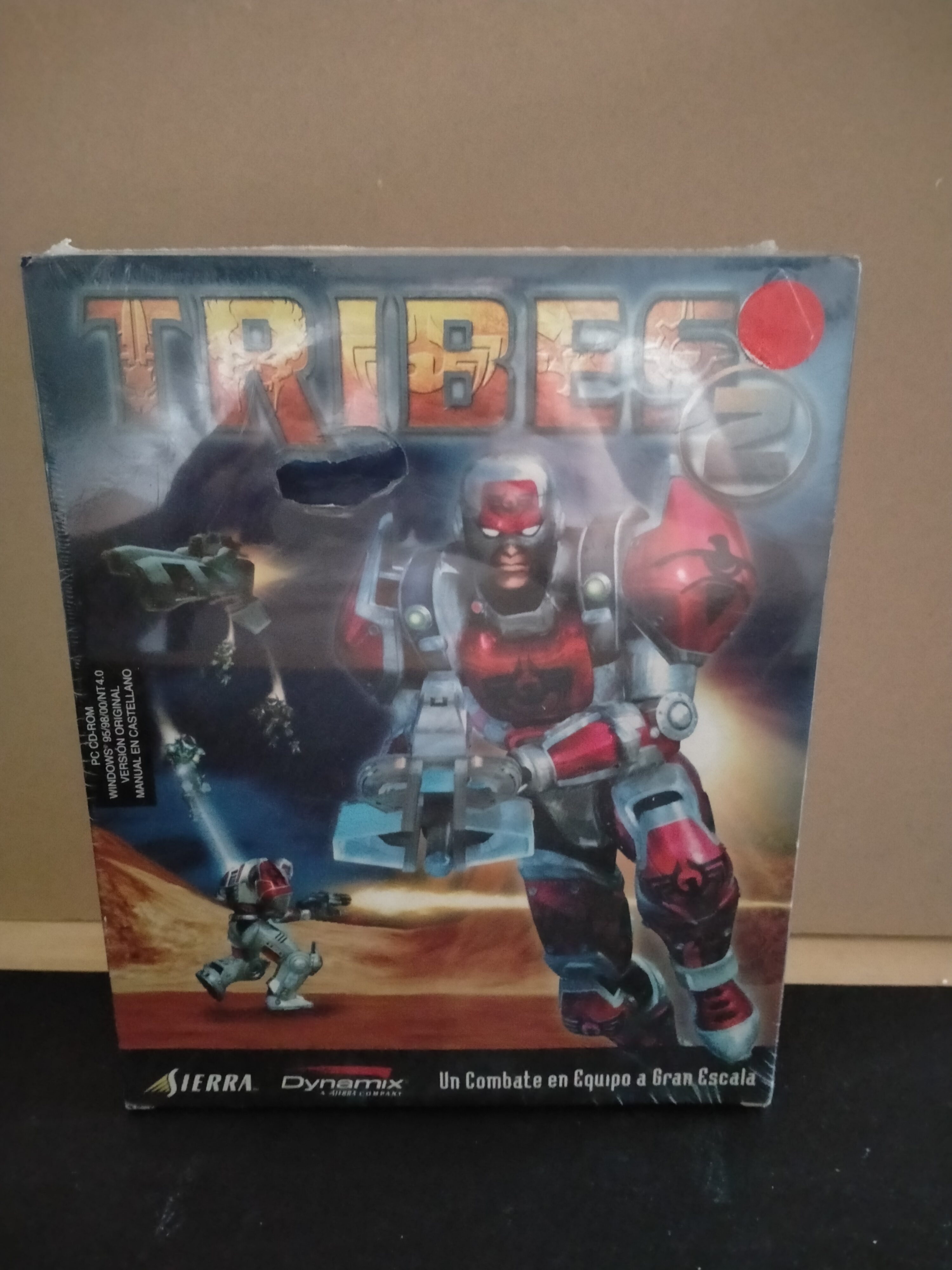 Edición física de Tribes 2