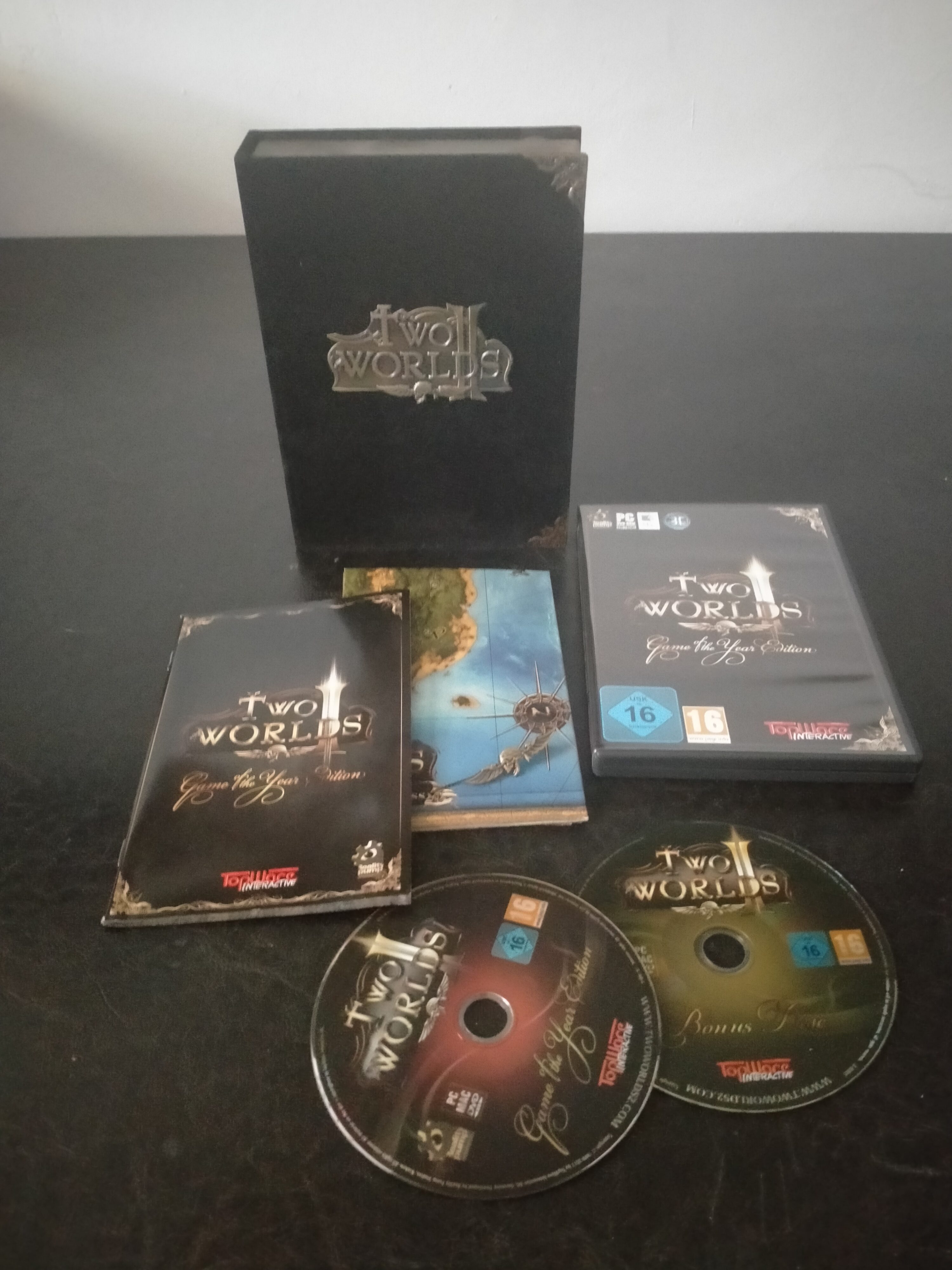 Imagen documental 3 de Two Worlds II: Game of the Year Edition, formato DVD Case, para Windows XP, Windows Vista, Windows 7
