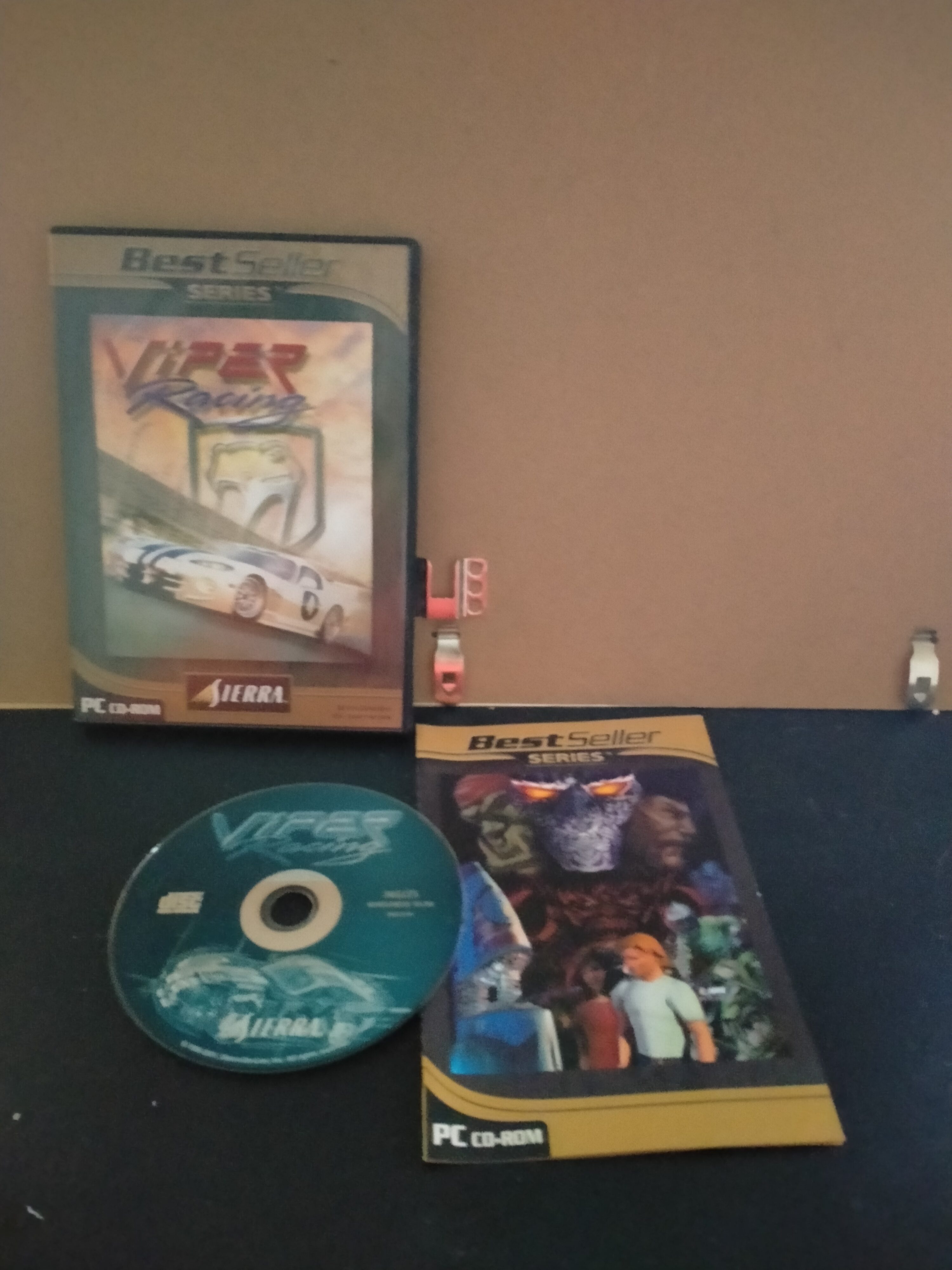 Edición física de Viper Racing