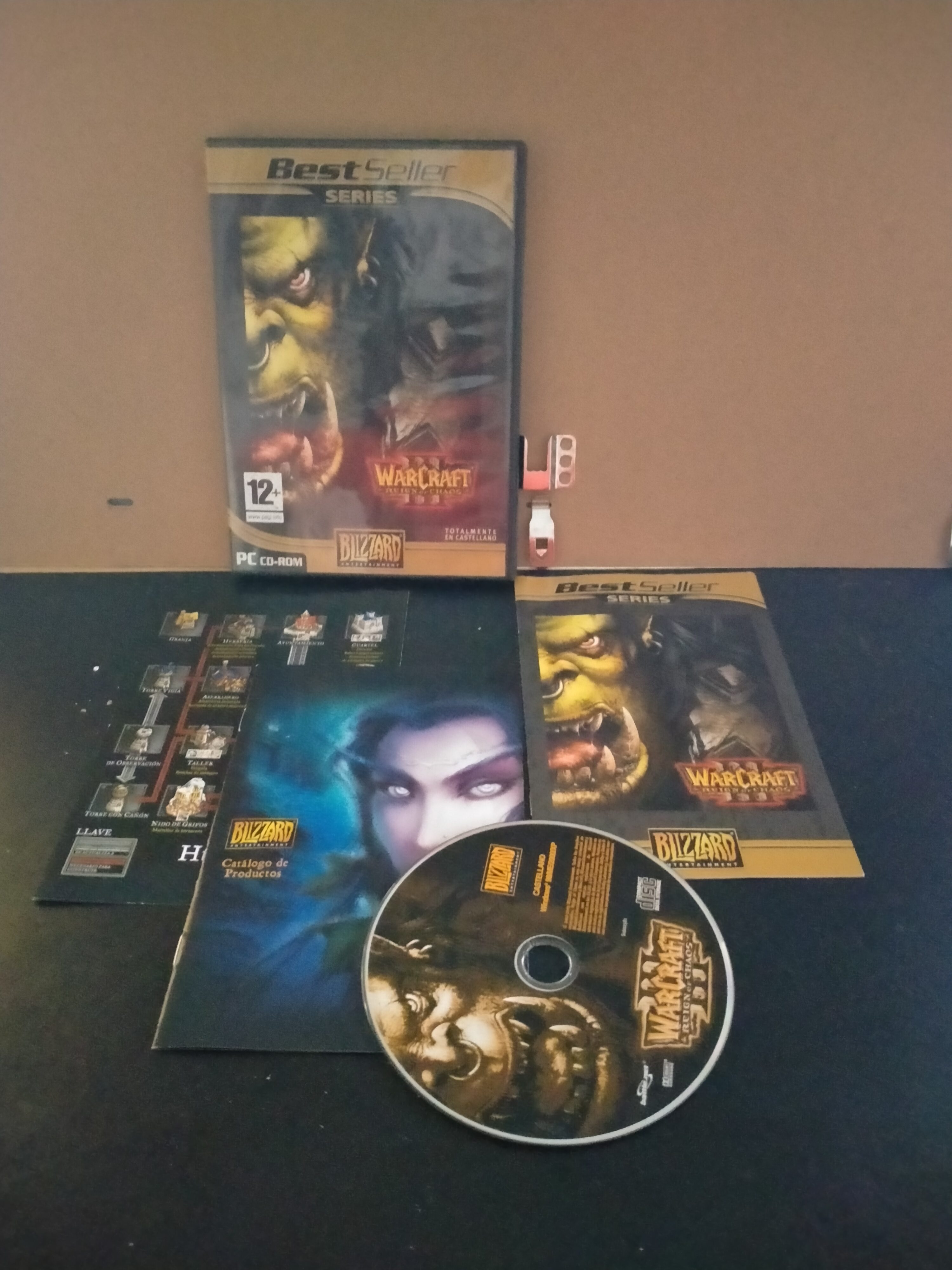 Edición física de Warcraft III. Raign of chaos