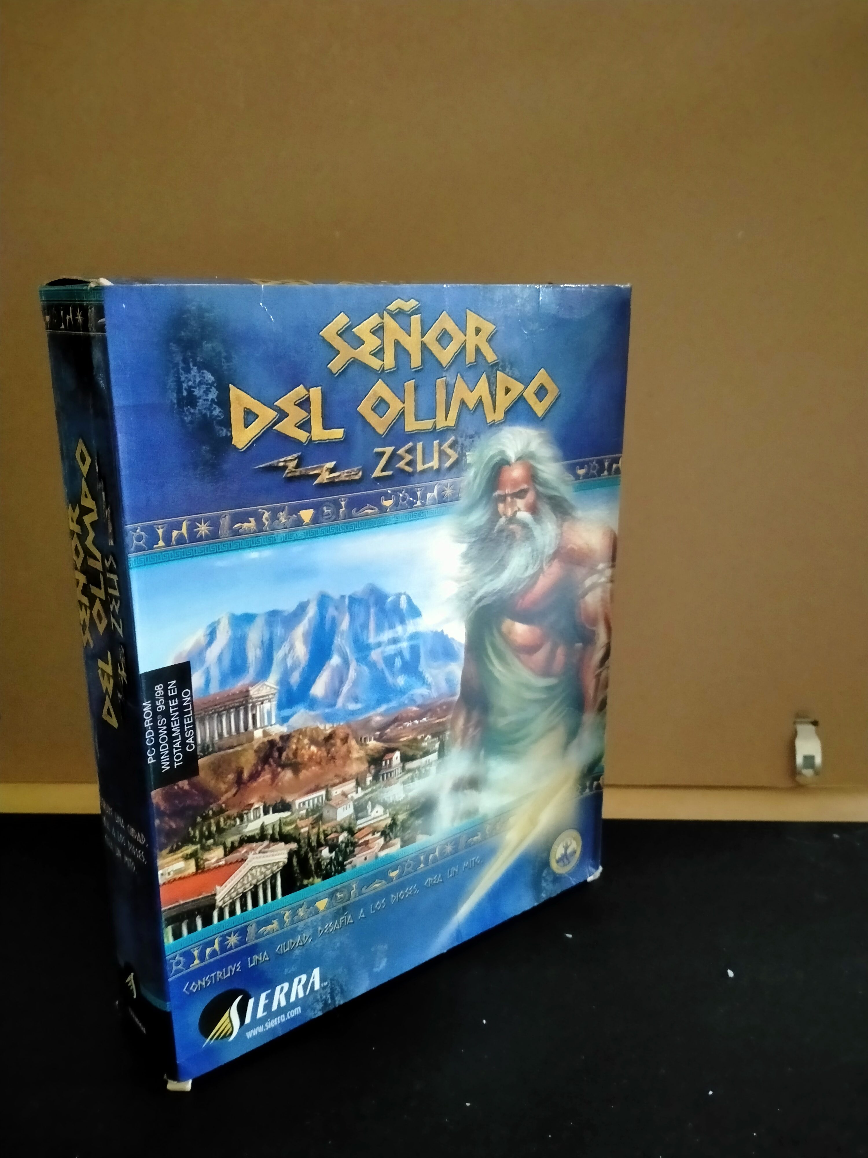 Edición física de Zeus: Señor del Olimpo